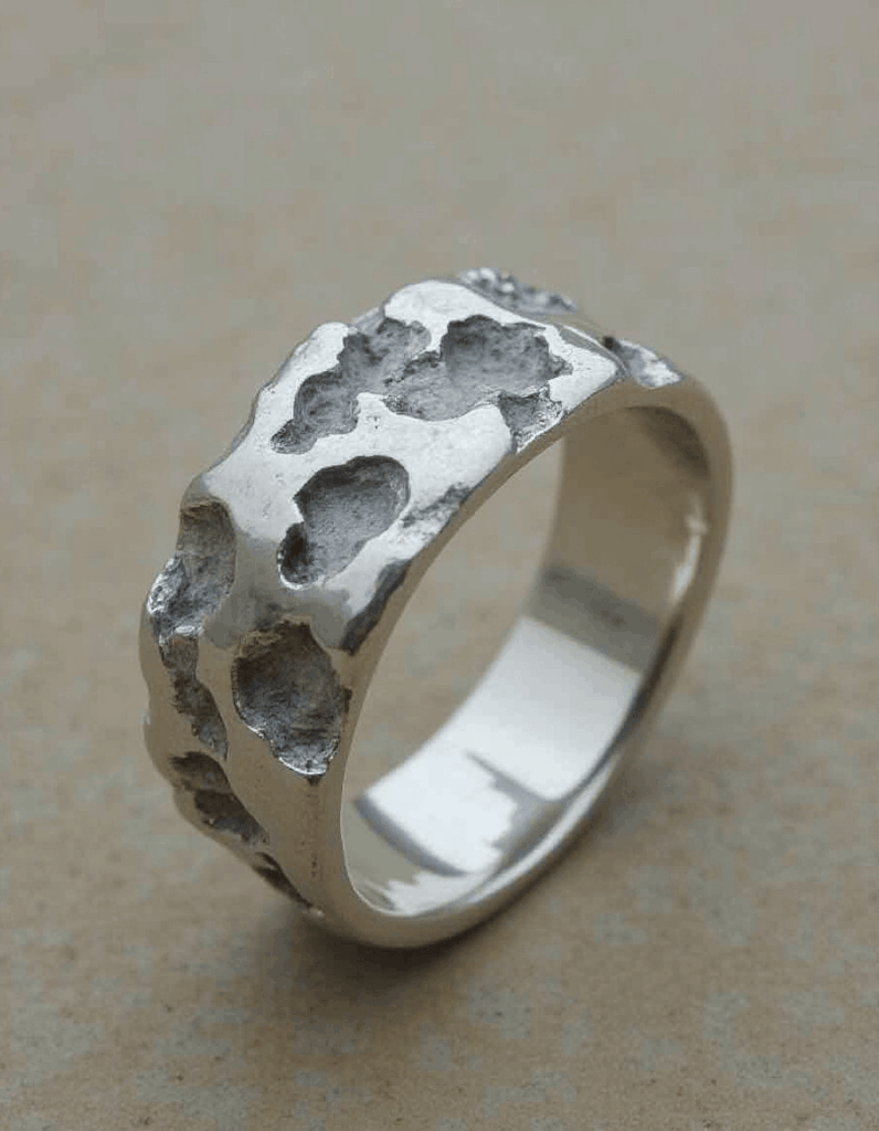 Scottish Isle Hammered Ring